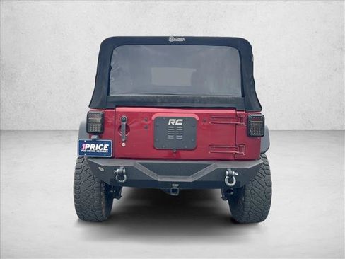 Used 2013 Jeep Wrangler Unlimited Sport image 6