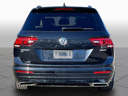 Used 2021 Volkswagen Tiguan SE R-Line AWD/4WD image 5