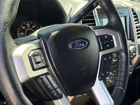 Used 2015 Ford F150 Lariat w/ Heavy-Duty Payload Package RWD image 29