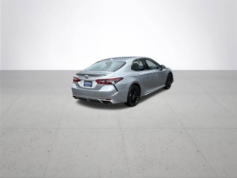 Used 2024 Toyota Camry XSE image 7