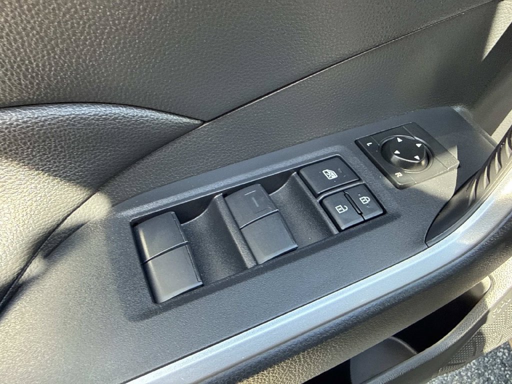 Used 2019 Toyota RAV4 XLE w/ Convenience Package AWD/4WD image 23