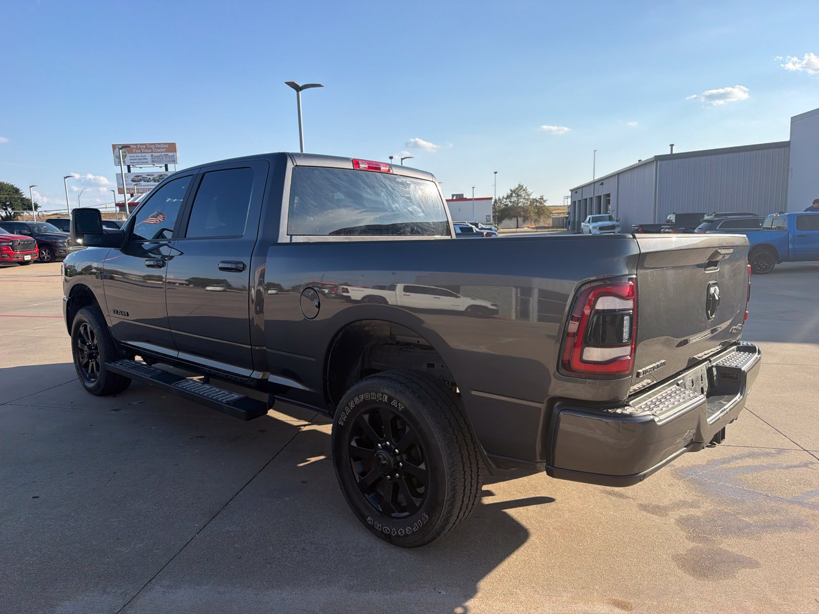 Used 2024 RAM 2500 Big Horn w/ Night Edition AWD/4WD image 7