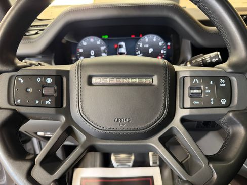 Used 2024 Land Rover Defender 110 X AWD/4WD image 65