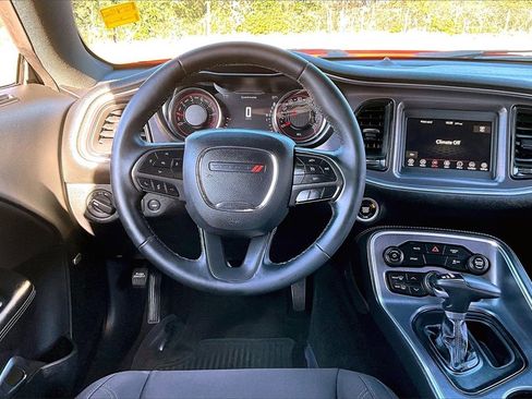 Used 2018 Dodge Challenger SXT w/ Sound Group image 9