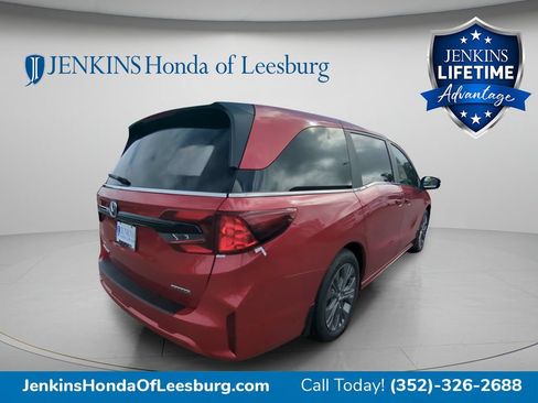 New 2026 Honda Odyssey Touring image 3