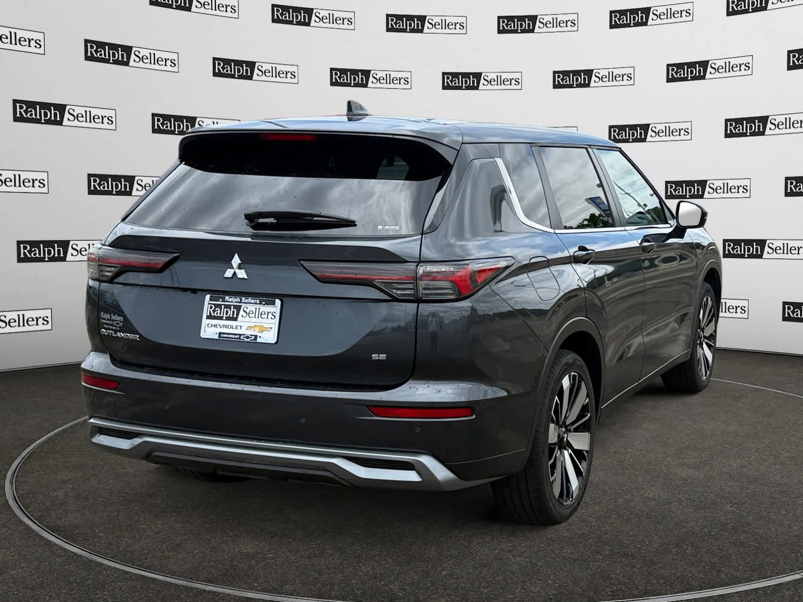 Used 2025 Mitsubishi Outlander SE AWD/4WD image 6