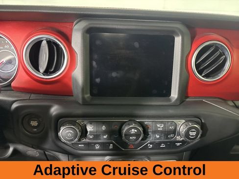 Used 2020 Jeep Gladiator Rubicon AWD/4WD image 17