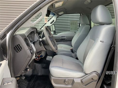 Used 2012 Ford F550 2WD Regular Cab Super Duty w/ PWR Equipment Group image 21