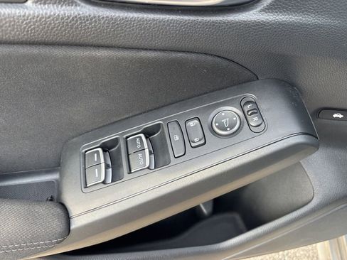 Used 2023 Honda Civic Sport image 14