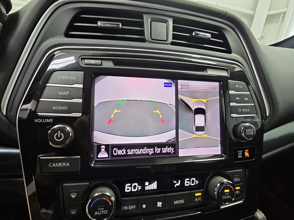 Used 2023 Nissan Maxima SR w/ Sport Mat Group FWD image 18