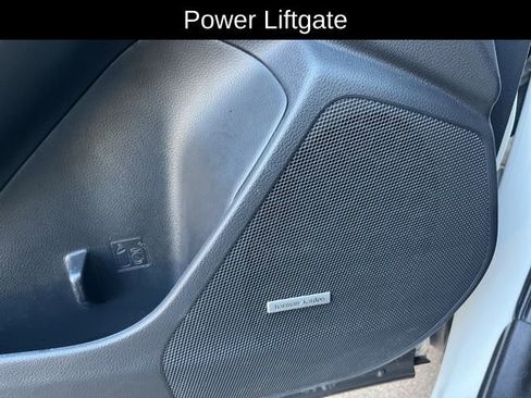 Used 2017 Subaru Forester 2.5i Touring image 15