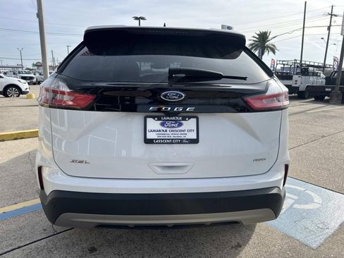 Certified 2023 Ford Edge SEL image 8