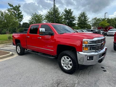 Used 2015 Chevrolet Silverado 2500 LTZ w/ Duramax Plus Package AWD/4WD image 3