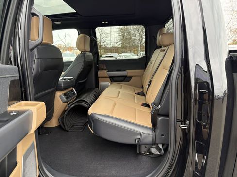 Used 2023 Ford F150 Lariat w/ Equipment Group 502A High image 11