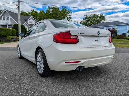 Used 2015 BMW 228i xDrive Coupe AWD/4WD image 7