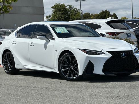 Used 2022 Lexus IS 350 F Sport RWD image 2