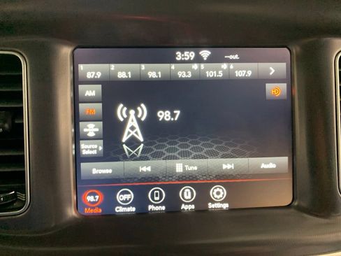 Used 2020 Dodge Charger GT RWD image 16
