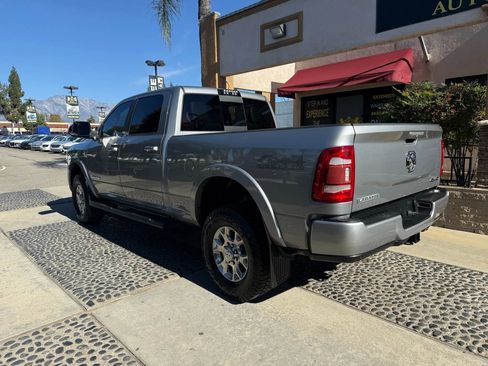 Used 2019 RAM 2500 Laramie image 7
