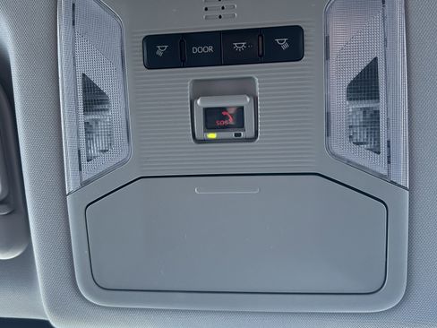 Certified 2025 Toyota RAV4 XLE image 33