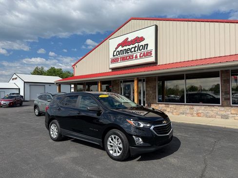 Used 2020 Chevrolet Equinox LS w/ LS Convenience Package image 1