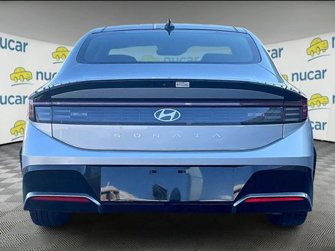 Certified 2024 Hyundai Sonata SEL w/ Convenience Package image 5