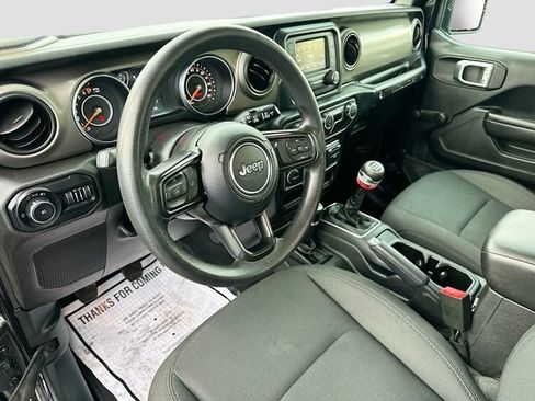 Used 2019 Jeep Wrangler Unlimited Sport AWD/4WD image 9