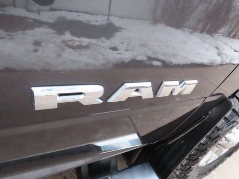 Used 2024 RAM 3500 Laramie image 11