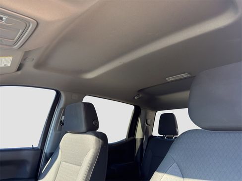 Used 2023 Chevrolet Silverado 1500 Custom image 8