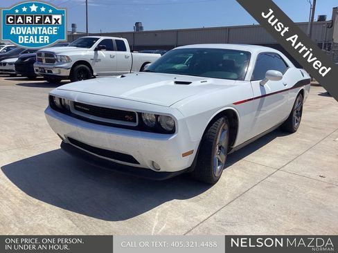 Used 2014 Dodge Challenger R/T Plus RWD image 1