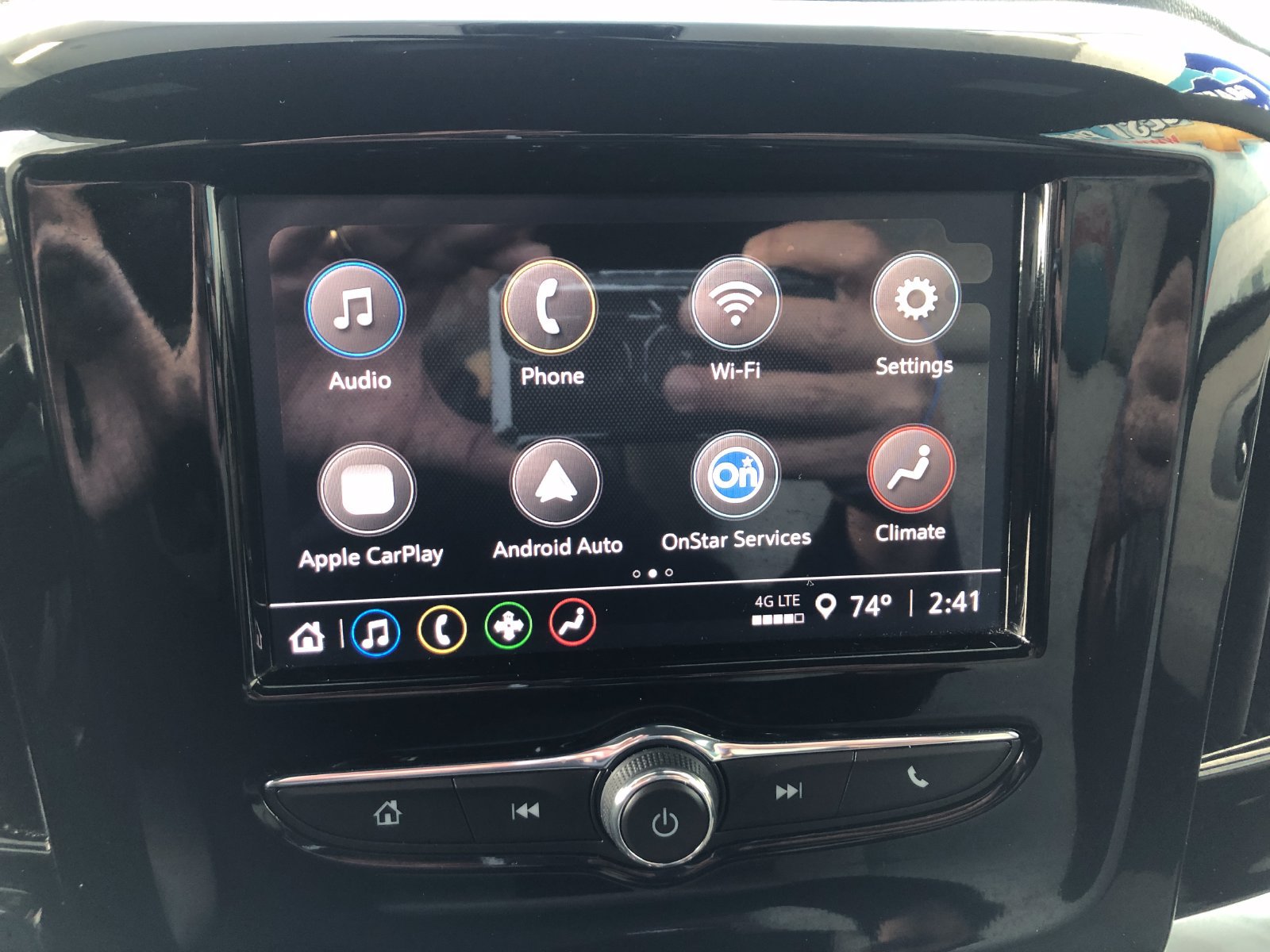 Used 2024 Chevrolet Traverse LS w/ Safety Package FWD image 28