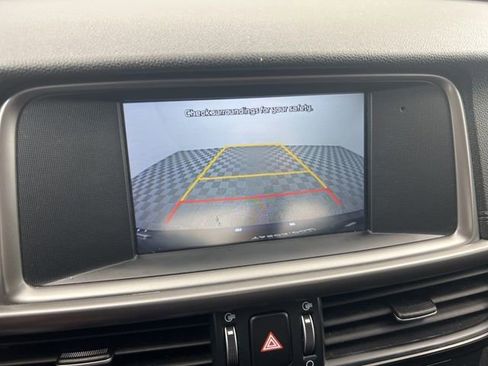 Used 2018 Kia Optima LX image 18