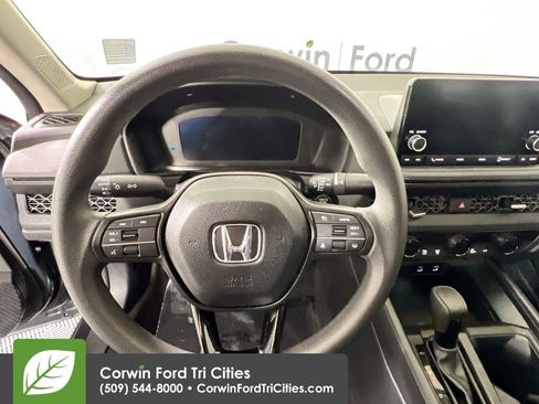 Used 2024 Honda Accord EX image 8