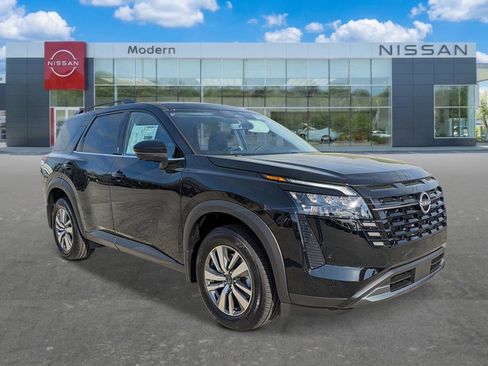 New 2026 Nissan Pathfinder SL FWD image 7