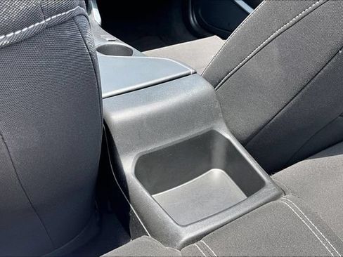 Used 2023 Chevrolet Camaro LT RWD image 10