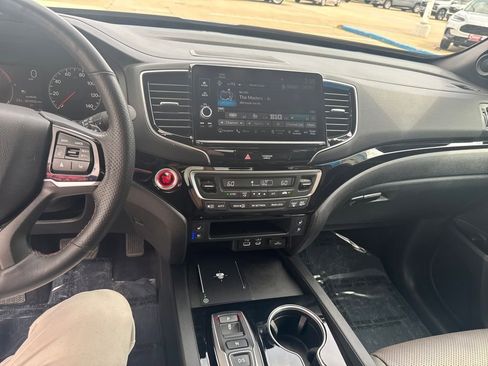 Used 2024 Honda Ridgeline Black Edition image 20