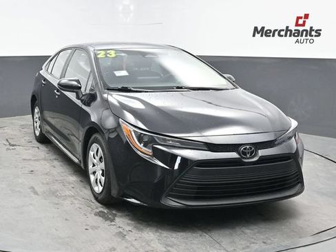 Used 2023 Toyota Corolla LE FWD image 1