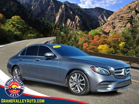 Used 2020 Mercedes-Benz E 450 4MATIC Sedan image 1
