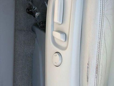 Used 2012 Toyota Sienna XLE FWD image 19