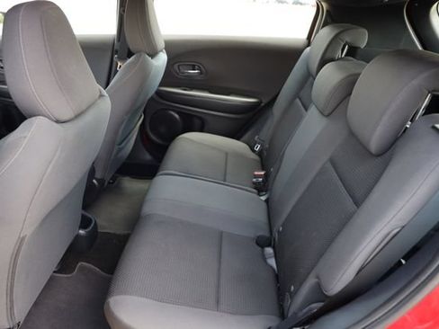 Certified 2019 Honda HR-V Sport image 12