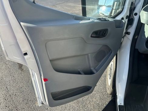 Used 2017 Ford Transit 150 XL image 12
