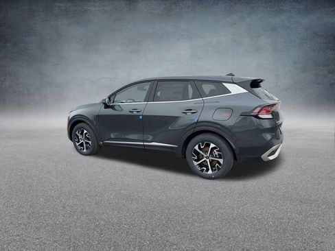 Used 2025 Kia Sportage EX image 16