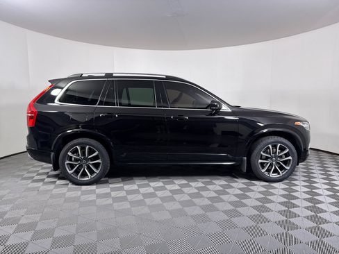 Used 2019 Volvo XC90 T6 Momentum w/ Protection Package AWD/4WD image 12