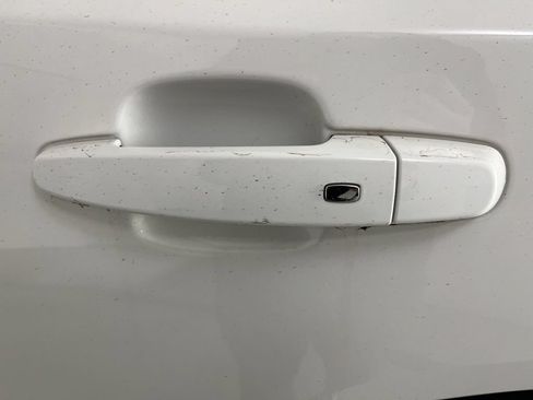 Used 2023 GMC Acadia SLT w/ Elevation Edition FWD image 41