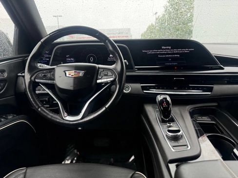 Used 2024 Cadillac Escalade Sport AWD/4WD image 22