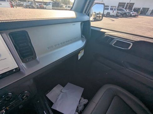 New 2026 Ford Bronco Outer Banks AWD/4WD image 18