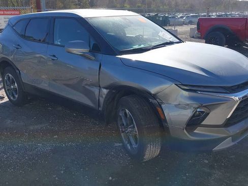 Used 2025 Chevrolet Blazer LT image 47
