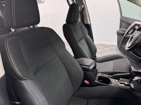 Used 2018 Toyota RAV4 XLE image 57