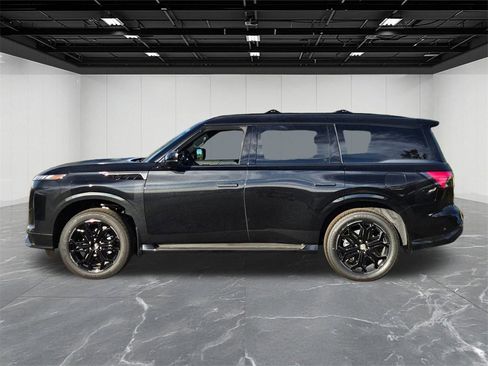 New 2026 INFINITI QX80 SPORT w/ Sport Exterior Package image 2