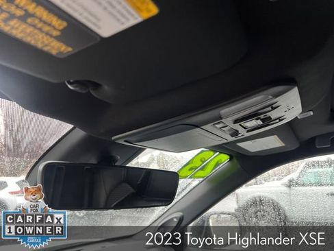 Used 2023 Toyota Highlander XSE image 34