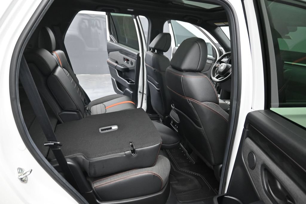 Certified 2026 Honda Passport TrailSport image 32